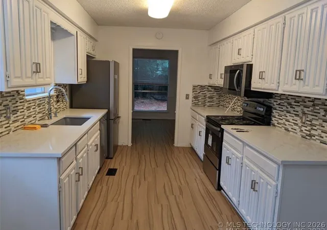 4th image of 7732 S 69Th Eastplace, Tulsa, OK 74133 | MLS# 2606601
