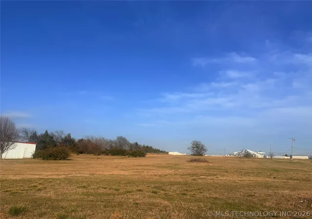 1st image of 2220 S Commerce, Ardmore, OK 73401 | MLS# 2606739