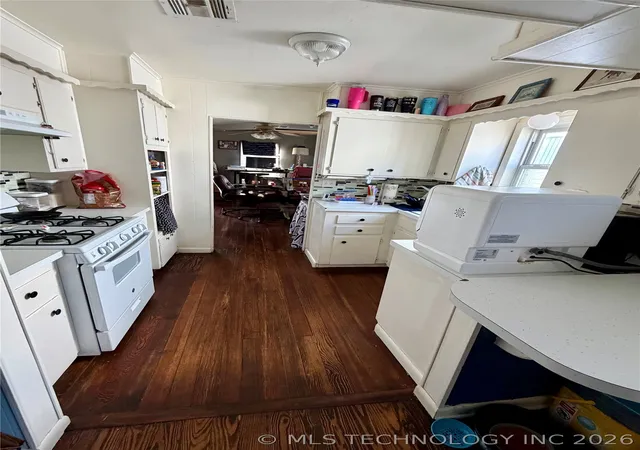 3rd image of 4617 S 26Th Westavenue, Tulsa, OK 74107 | MLS# 2606253
