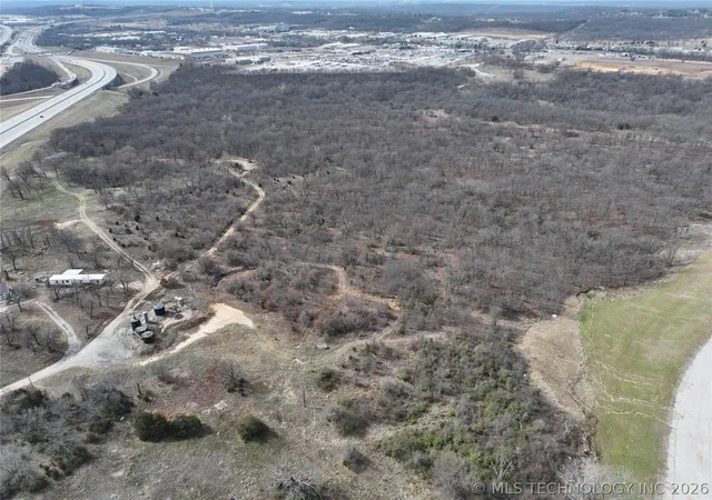 Photo 4 of Land for sale at 8922 S 81st Westavenue, Tulsa, OK 74131 | MLS# 2606679 | Listing updated on 2026-02-27