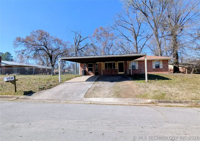 Homes for sale in Roland, OK | 101 Beta Cir, Roland, OK 74954 | MLS# 2606820