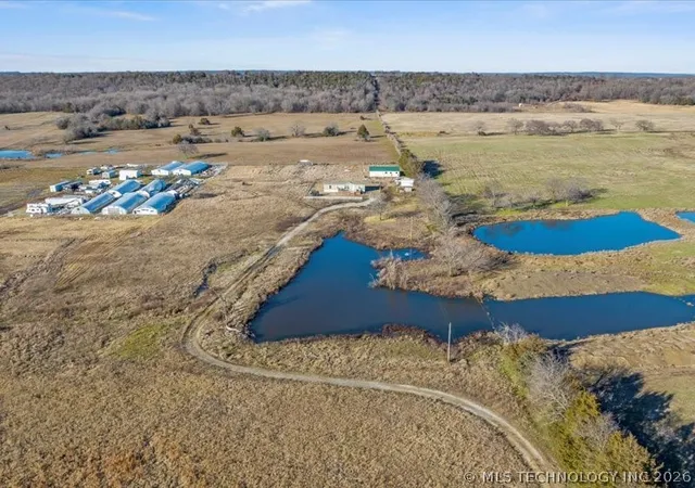 Homes for sale in Mc Curtain, OK | 40180 E 1290 Rd, Mc Curtain, OK 74944 | MLS# 2606385
