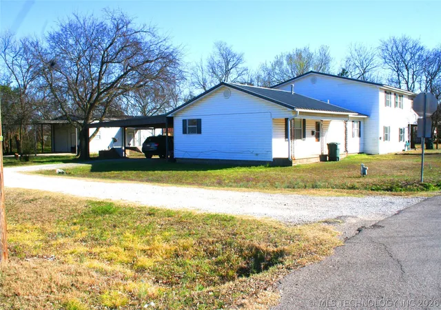 Homes for sale in Wilson, OK | 56 15th, Wilson, OK 73463 | MLS# 2606914