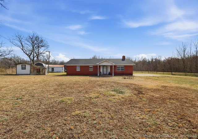Photo 3 of Single family home for sale at 20270 S 930 Road W, Okmulgee, OK 74447 | MLS# 2603310 | Listing updated on 2026-05-18