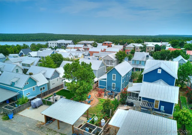 Homes for sale in Carlton Landing, OK | 39 Boardwalk St, Carlton Landing, OK 74432 | MLS# 2604345
