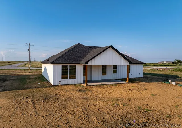 3rd image of 13203 Whimsical Ln, Kingston, OK 73439 | MLS# 2607000
