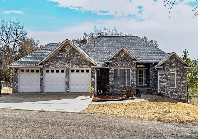 1st image of 5273 Jeanette Ln, Tahlequah, OK 74464 | MLS# 2607019