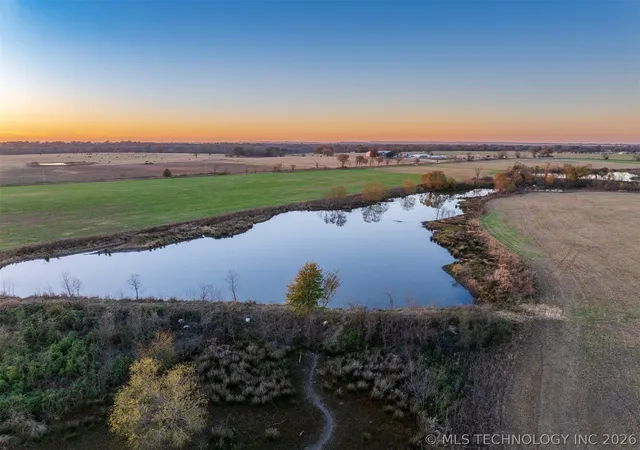 Homes for sale in Afton, OK | 110 E 220 Rd, Afton, OK 74331 | MLS# 2607013