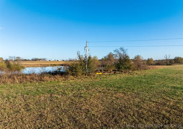 Homes for sale in Afton, OK | 110 E 220 Rd, Afton, OK 74331 | MLS# 2607013