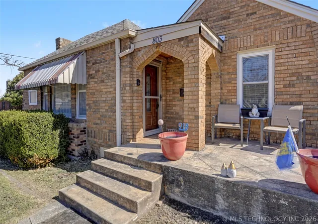 Photo 3 of Single family home for sale at 803 S Jamestown Ave, Tulsa, OK 74112 | MLS# 2606781 | Listing updated on 2026-09-01