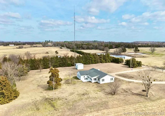 Homes for sale in Mc Alester, OK | 1193 Pyle Mountain Rd, Mc Alester, OK 74501 | MLS# 2607012