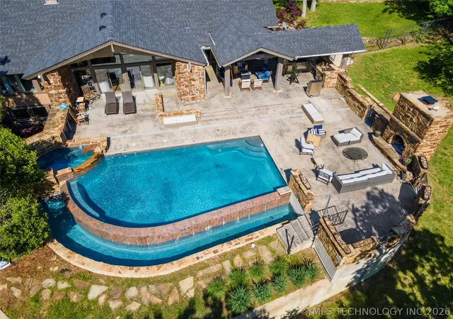 Photo 3 of Sale Pending at 7110 S Evanston Ave, Tulsa, OK 74136 | MLS# 2605274 | Listing updated on 2026-08-21
