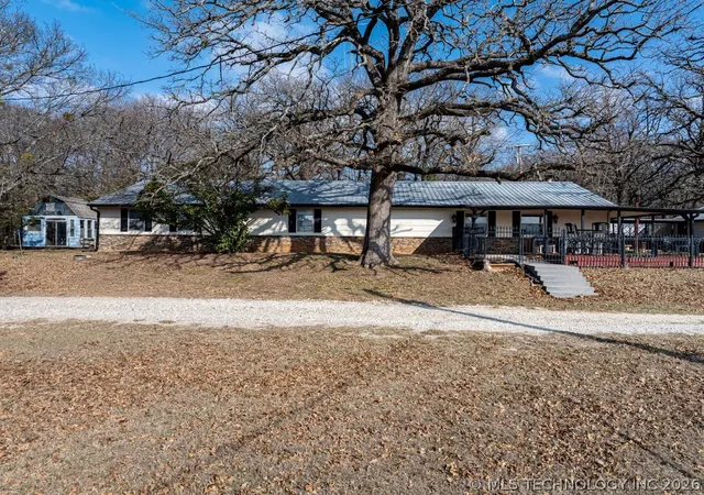 Homes for sale in Kingston, OK | 7386 Sooner Rd, Kingston, OK 73439 | MLS# 2607278