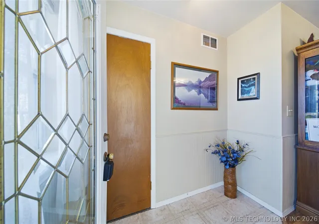 4th image of 210 S Whittington St, Salina, OK 74365 | MLS# 2607295
