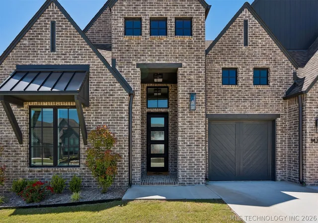 2nd image of 14230 S Delaware Pl S, Bixby, OK 74008 | MLS# 2607334
