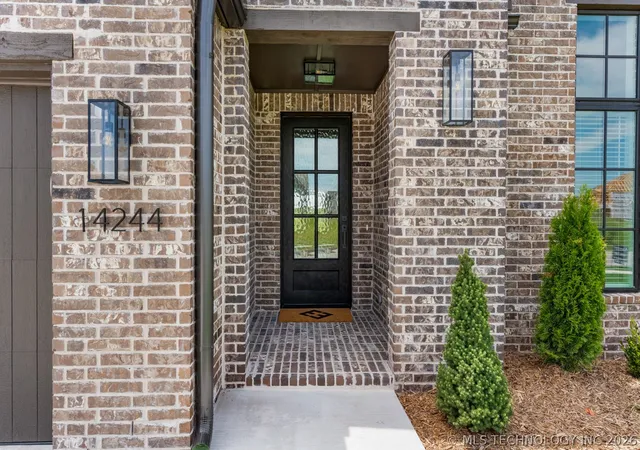 2nd image of 14244 S Delaware Pl S, Bixby, OK 74008 | MLS# 2607335