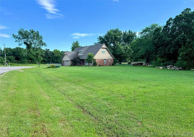 Homes for sale in Coweta, OK | 12866 S 279th East Ave, Coweta, OK 74429 | MLS# 2607023