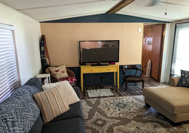 5th image of 105 Circle Dr, Eufaula, OK 74432 | MLS# 2607490