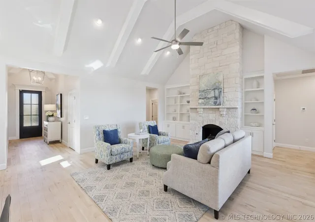 4th image of 2715 W Van Buren Ct, Broken Arrow, OK 74011 | MLS# 2607507