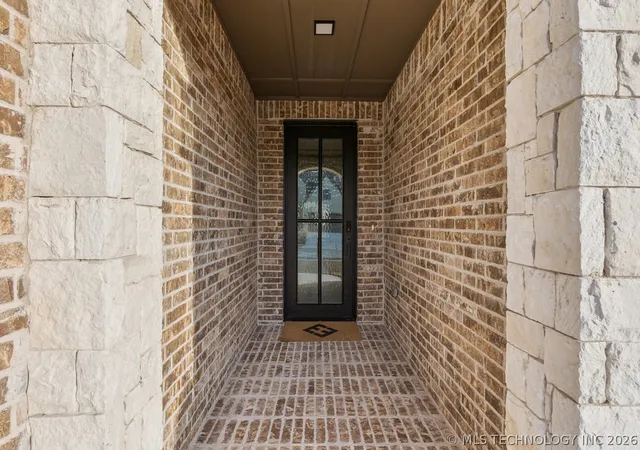 3rd image of 711 E 149Th St S, Glenpool, OK 74033 | MLS# 2607512