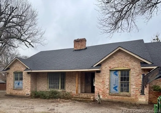 Homes for sale in Ardmore, OK | 531 Sunset Dr Sw, Ardmore, OK 73401 | MLS# 2607584