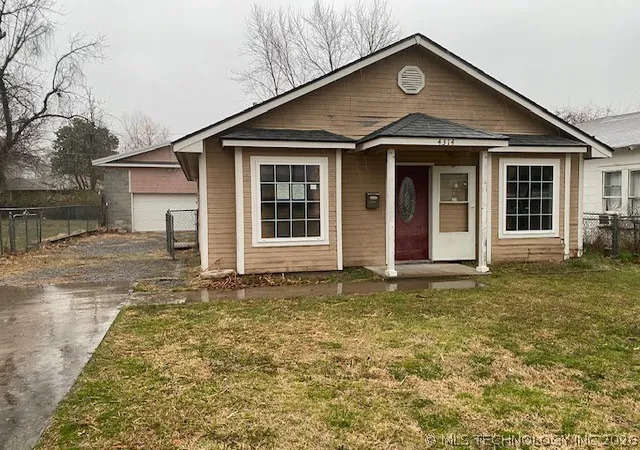 Photo 1 of Sale Pending at 4314 W Broadway St, Muskogee, OK 74401 | MLS# 2606500 | Listing updated on 2026-08-21