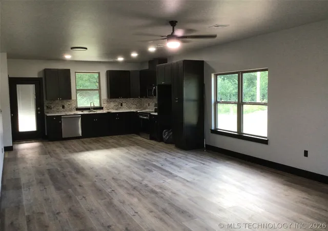 Photo 2 of Single family home for sale at 106 S Elliott St, Pryor, OK 74361 | MLS# 2607634 | Listing updated on 2026-08-20