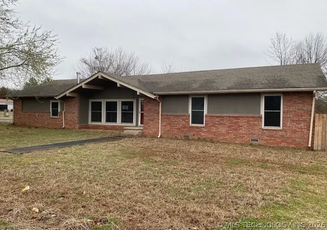1st image of 2206 Brenda Ave, Tahlequah, OK 74464 | MLS# 2606381