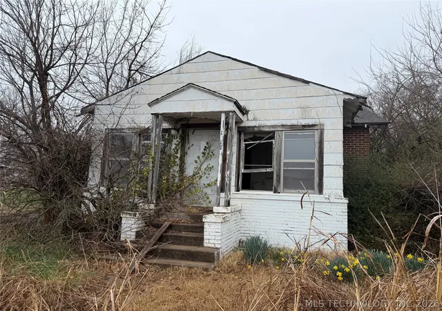 Homes for sale in Pawhuska, OK | 1017 E 10th St, Pawhuska, OK 74056 | MLS# 2607666