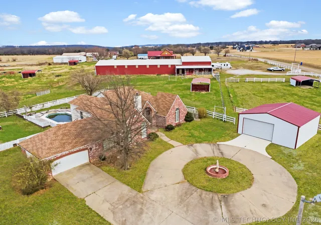 Homes for sale in Kellyville, OK | 14011 S 177th Westavenue, Kellyville, OK 74039 | MLS# 2607347