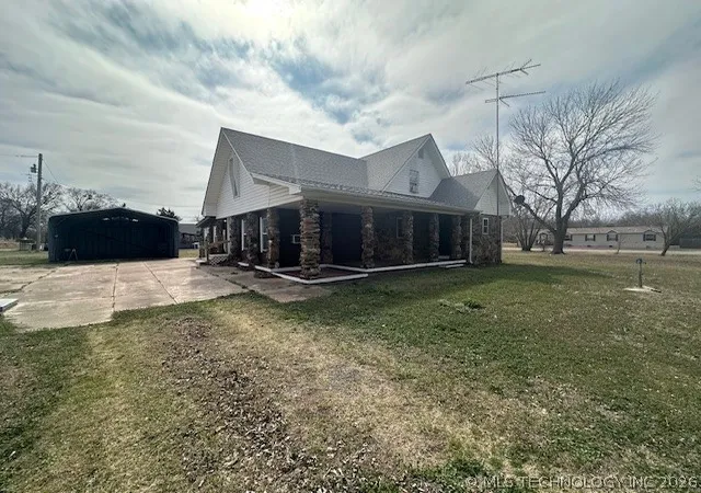 Homes for sale in Byars, OK | 242 E Williams St, Byars, OK 74831 | MLS# 2607793