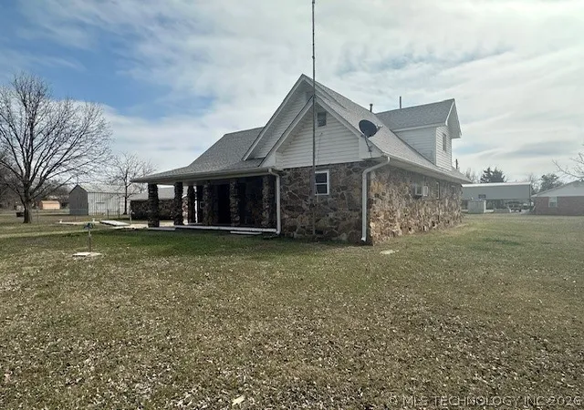 Homes for sale in Byars, OK | 242 E Williams St, Byars, OK 74831 | MLS# 2607793