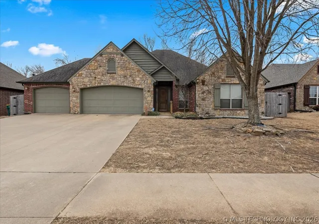 2nd image of 1240 W Keeling Ave, Sapulpa, OK 74066 | MLS# 2607445