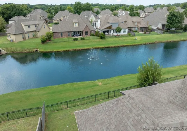 Photo 5 of Single family home for sale at 11340 S 75th Eastavenue, Bixby, OK 74008 | MLS# 2606565 | Listing updated on 2026-08-20