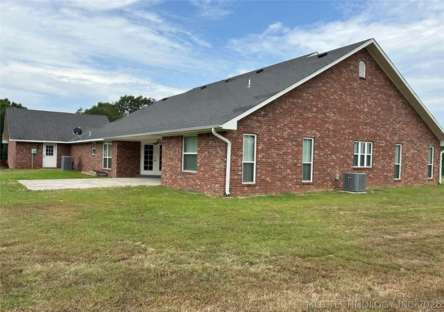 Homes for sale in Whitefield, OK | 10816 W Hwy 9 Hwy, Whitefield, OK 74472 | MLS# 2607871