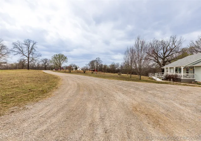 Homes for sale in Claremore, OK | 16292 S 4210 Rd, Claremore, OK 74017 | MLS# 2607617