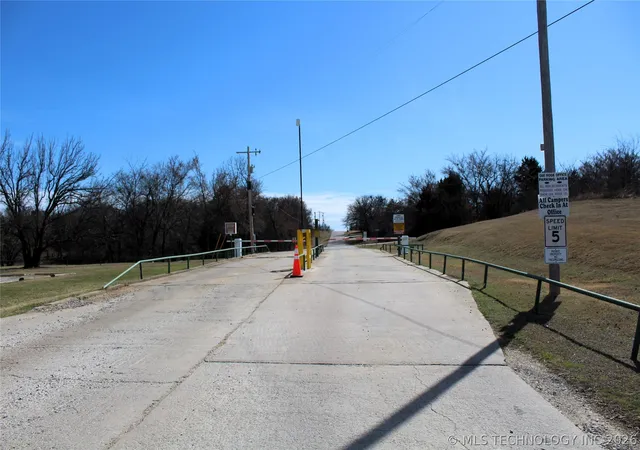 3rd image of 1901 River Oak Dr, Kingston, OK 73439 | MLS# 2607942