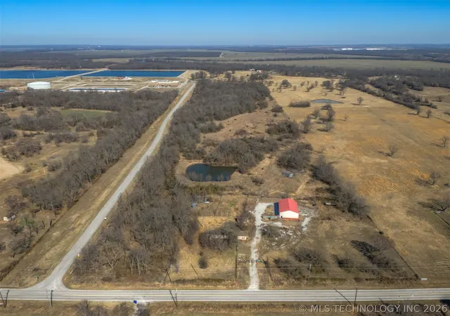 2nd image of 36197 E 71st St S, Broken Arrow, OK 74014 | MLS# 2607988