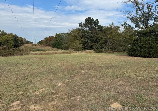 Photo 3 of Manufactured home for sale at 29279 S 27th Street, Porum, OK 74455 | MLS# 2608020 | Listing updated on 2026-07-30