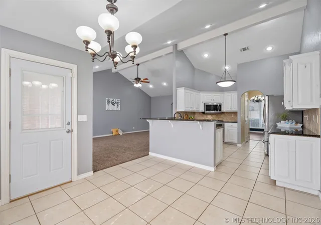 Homes for sale in Bartlesville, OK | 5712 Hazel Rd, Bartlesville, OK 74006 | MLS# 2606762