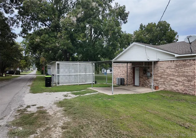 Homes for sale in Allen, OK | 301 N County Line, Allen, OK 74825 | MLS# 2608028
