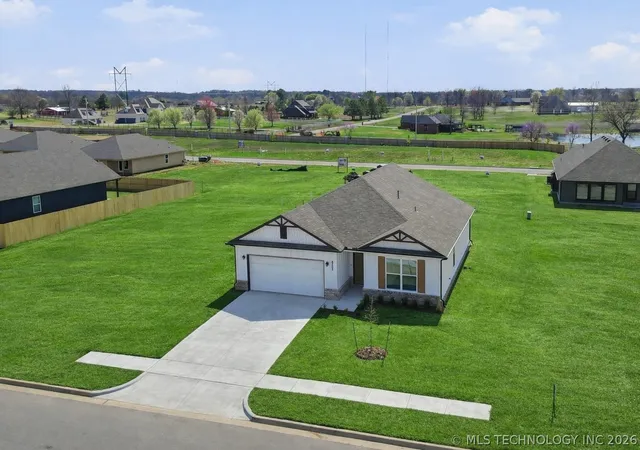 2nd image of 8505 E Ft Worth St, Broken Arrow, OK 74014 | MLS# 2608064