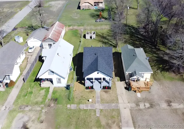 44th image of 907 E 3rd St, Okmulgee, OK 74447 | MLS# 2607700