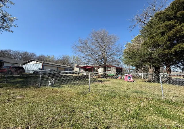 Homes for sale in Beggs, OK | 301 W Main St, Beggs, OK 74421 | MLS# 2608107
