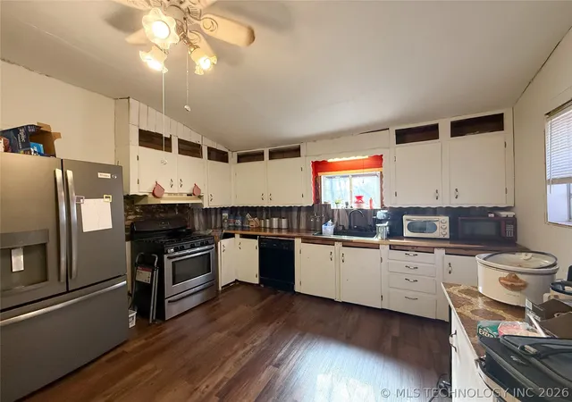 Homes for sale in Beggs, OK | 301 W Main St, Beggs, OK 74421 | MLS# 2608107