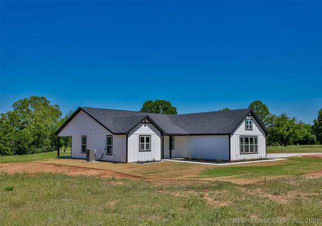 Homes for sale in Burneyville, OK | 1 Diamondhead Dr, Burneyville, OK 73430 | MLS# 2606925