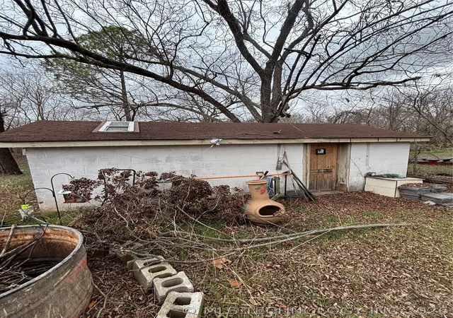 Photo 3 of Sale Pending at 1114 N Cleveland Ave, Sand Springs, OK 74063 | MLS# 2608230 | Listing updated on 2026-08-20