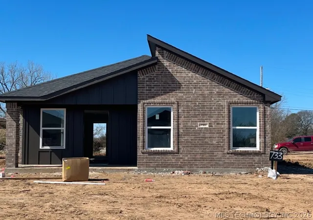 Homes for sale in Seminole, OK | 733 Elm St, Seminole, OK 74868 | MLS# 2608262