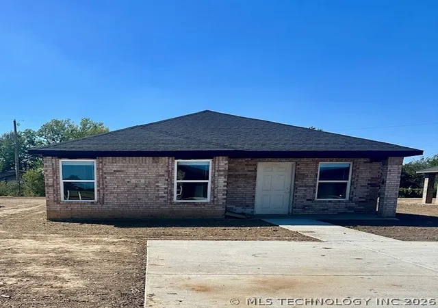 Homes for sale in Seminole, OK | 729 Elm St, Seminole, OK 74868 | MLS# 2608263