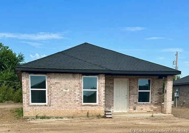 Homes for sale in Seminole, OK | 729 Elm St, Seminole, OK 74868 | MLS# 2608263